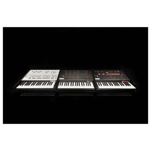 DISC Korg ARP Odyssey Rev2 Duophonic Analog Synthesizer at Gear4music