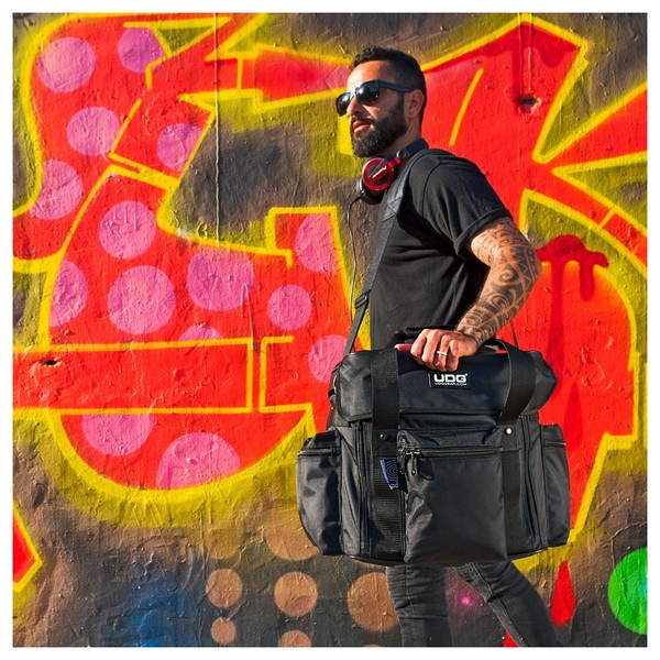 UDG Vinyl Record Soft Bag - Lifestyle