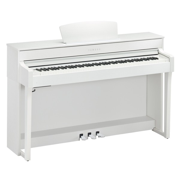 Yamaha CLP635 Piano