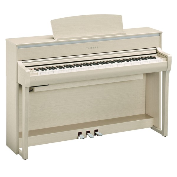 Yamaha CLP675 Piano