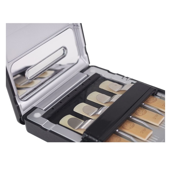 Uv Reed Case Silverstein Reedcure Universal Reed Case at Gear4music
