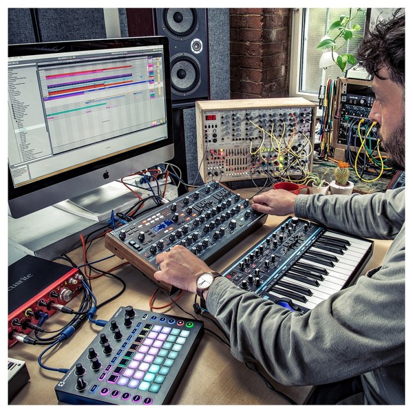 DTM・DAW Novation Peak novation-peak.jpg