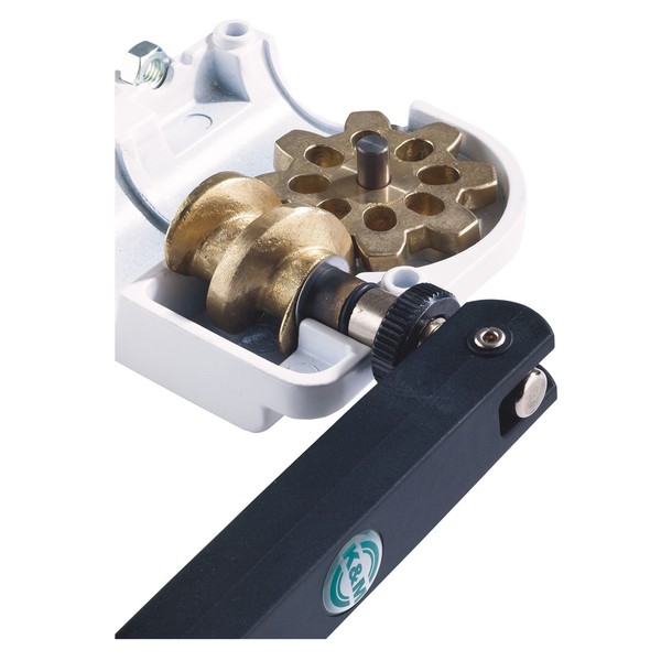 K&M 213 Speaker Stand