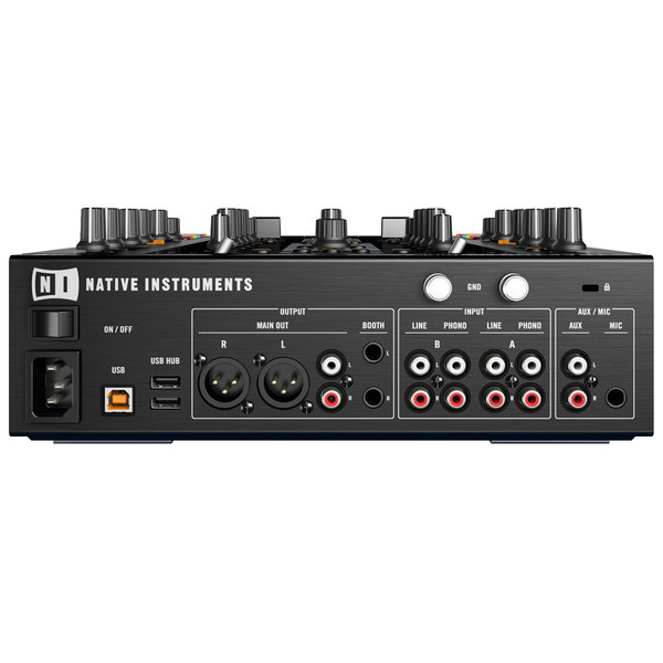 Native Instruments Traktor Kontrol Z2 Back Panel