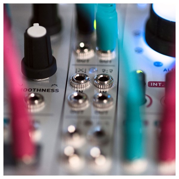 Mutable Instruments Links Utility Module