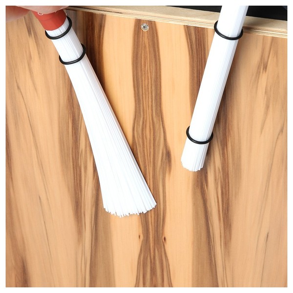 Sela Cajon Brush