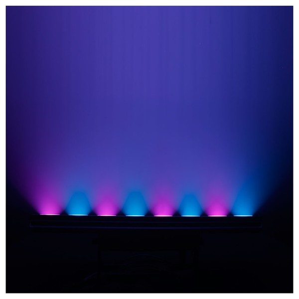 Cameo PixBar 650 CPRO 8 x 30W COB LED Bar