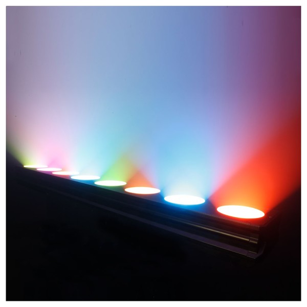 Cameo PixBar 650 CPRO 8 x 30W COB LED Bar