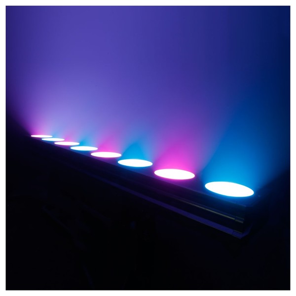 Cameo PixBar 650 CPRO 8 x 30W COB LED Bar