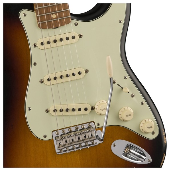 DISC Fender Road Worn 60s Stratocaster, 3-Tone Sunburst | Gear4music