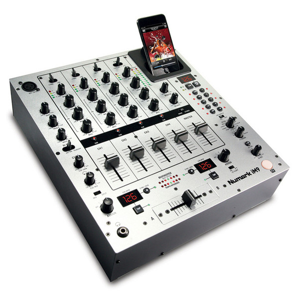 Numark IM9 DJ Mixer with iPod Dock.1