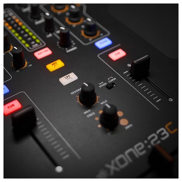 Allen & Heath Xone: 23C Mixer
