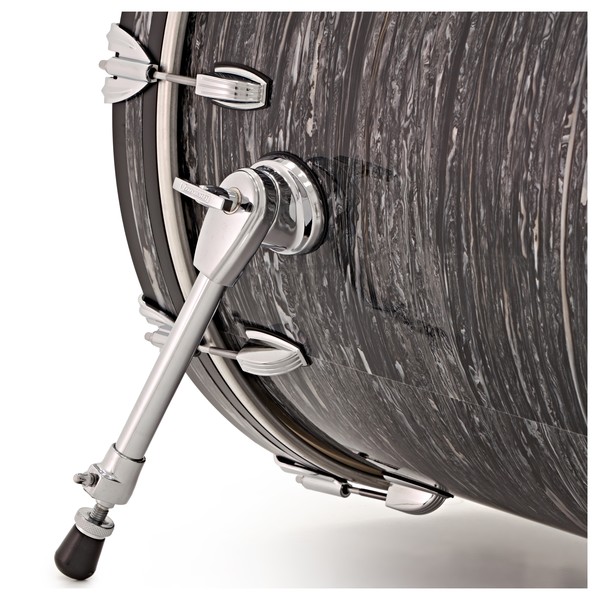 Ludwig Classic Maple Shell Pack, Black Oyster w/ Free Matching Snare