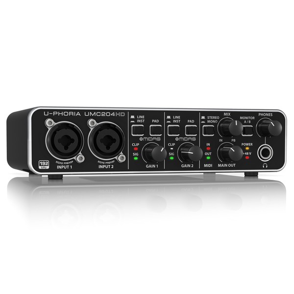 Behringer UMC204HD Audio Interface