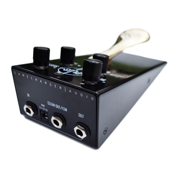 Gamechanger Audio Plus Pedal at Gear4music