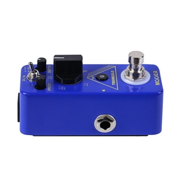 Mooer Triangolo Digital Tremolo Pedal - side