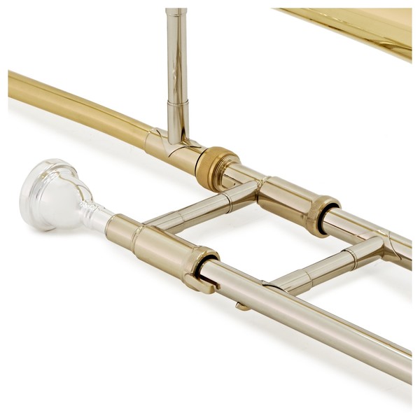 Bach TB502 Student Trombone Outfit, Medium-Large Bore