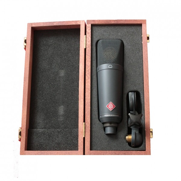 Neumann TLM 193 Studio Condenser Microphone - Nearly New at Gear4music