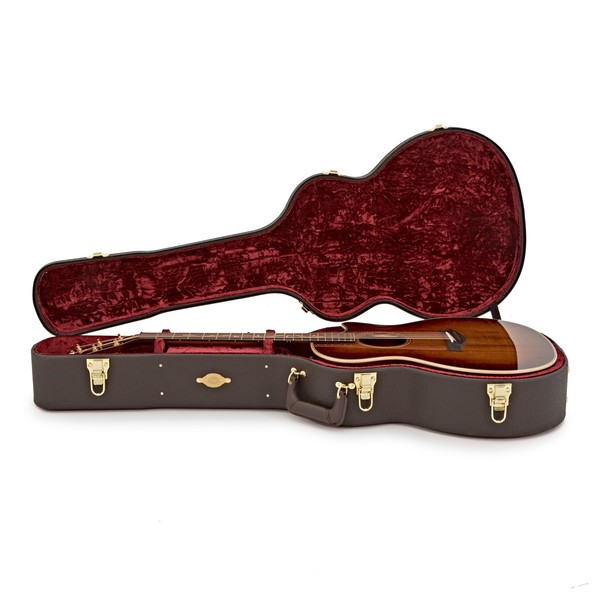 Taylor K24ce Electro Acoustic, V-Class Bracing open case