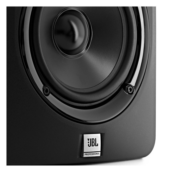 JBL LSR305 - Detail