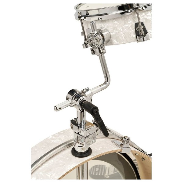 DW Performance Series 20'' 4pc LowPro kit - White Marine - Tom Holder Close Up