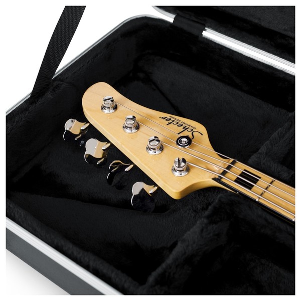 Gator GC-BASS Deluxe Bass Guitar Case, Interior Close-Up