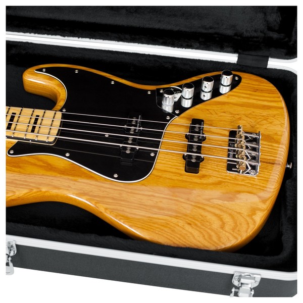 Gator GC-BASS Deluxe Bass Guitar Case, Interior