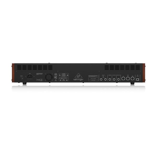 Behringer Deepmind 6 rear