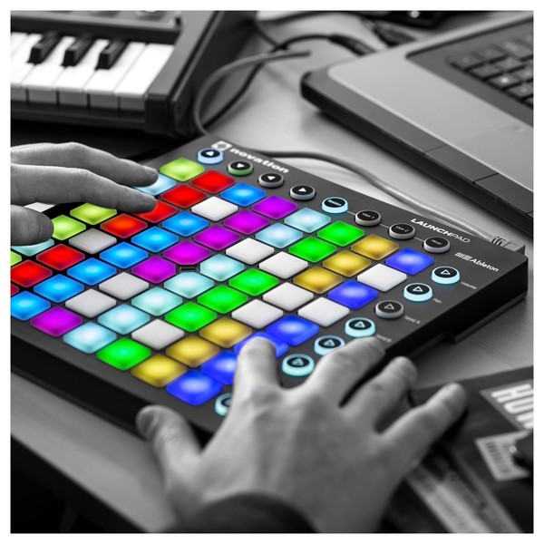 Novation Launchpad MKII - Lifestyle
