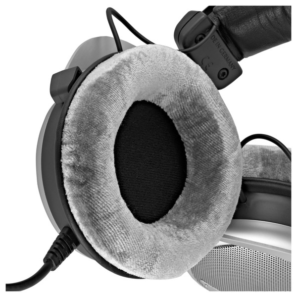 Beyerdynamic DT 880 Edition Headphones, 250 Ohms earpad