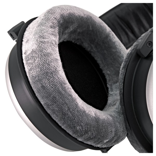 Beyerdynamic DT 990 Edition Headphones, 32 Ohm earpad