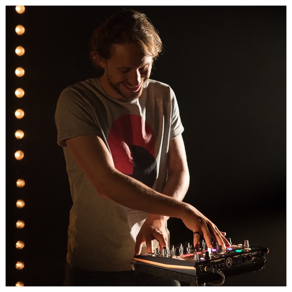 Arturia Drumbrute Impact - Lifestyle 3