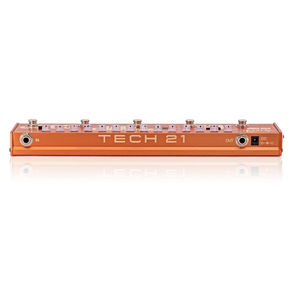 Tech 21 Sansamp Acoustic Fly-Rig right controls