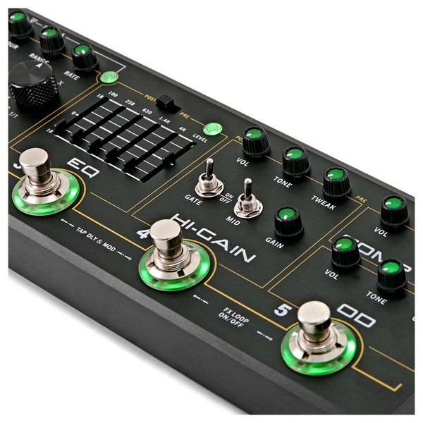 Mooer Black Truck Multi Effects Pedal at Gear4music