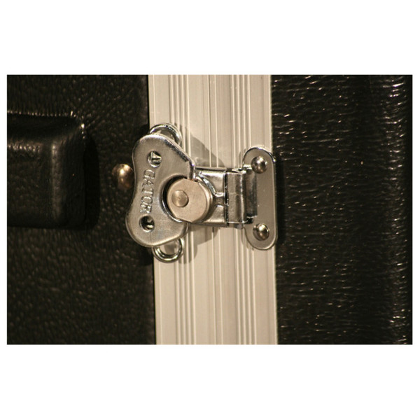 Gator 2 Unit Deluxe P.E Rack (Close up 1)