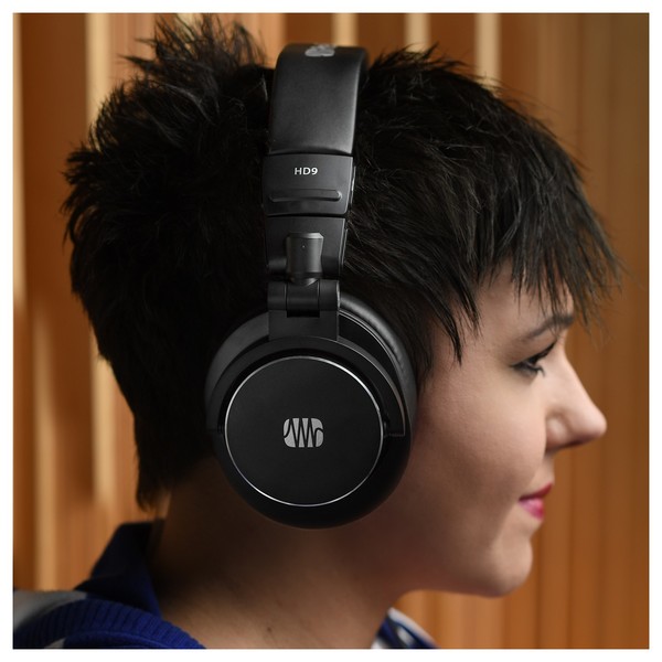 PreSonus HD9 Closed-Back Studio Headphones - Lifestyle 1