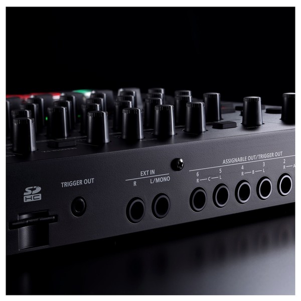 AIRA TR-8S Rhythm Performer - Rear Detail