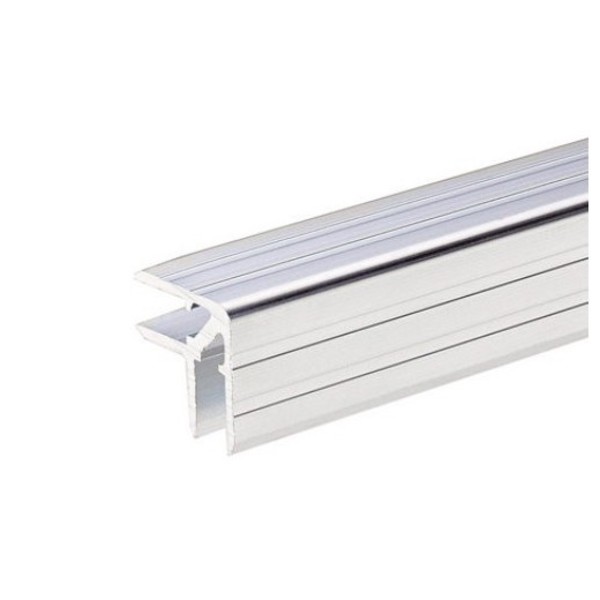 Adam Hall Casemaker Angle for 7 mm Panels with 22 mm Legs, 1.5 m