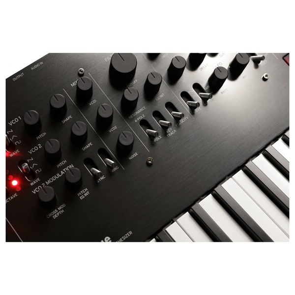 Korg Minilogue PG Limited Edition - Close Up Knobs
