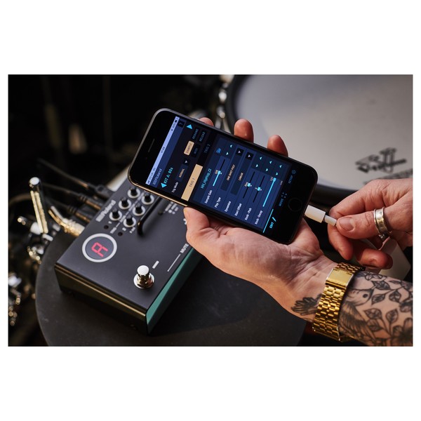 Roland TM-1 Drum Trigger Module - Lifestyle 2