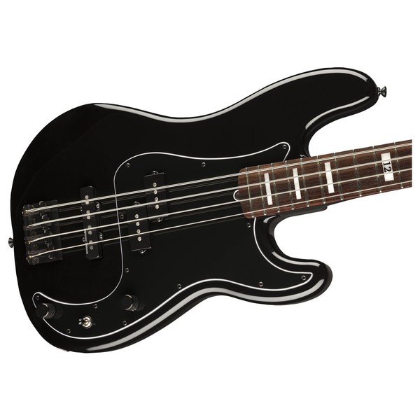 Fender Duff McKagen Deluxe Precision Bass RW, Black - Body