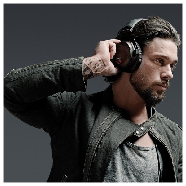 beyerdynamic Custom One Pro Plus Closed-Back Headphones, Black, Lifestyle Shot