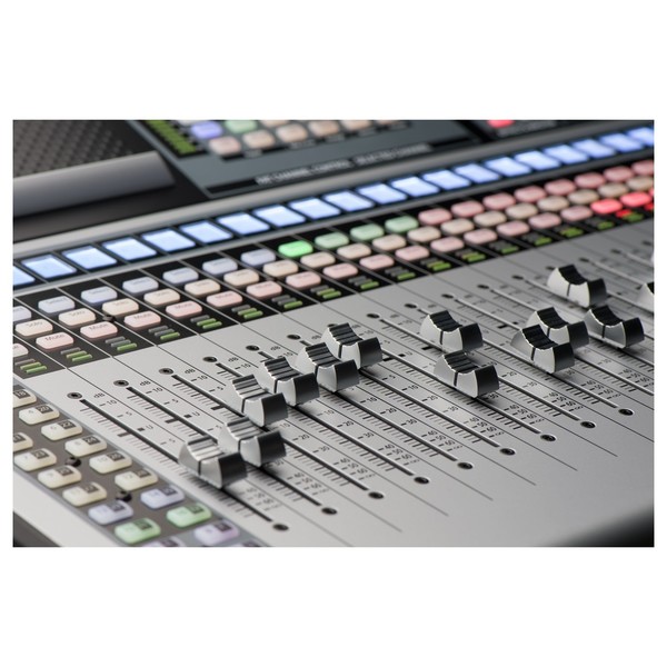 studiolive faders close up 