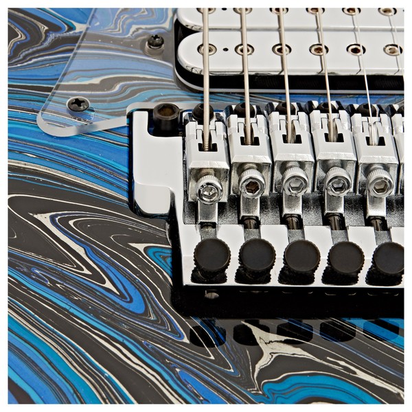 Ibanez UV77SVR Steve Vai Signature Passion & Warfare 25th