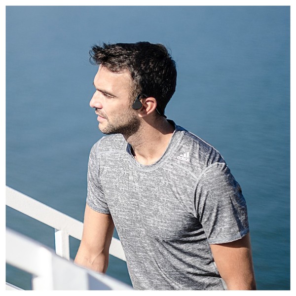 Damson Headbones Sport Headphones - Lifestyle