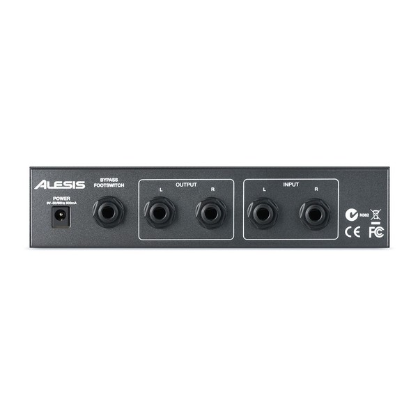 Mackie Mix8 Vocal Effects Processor Bundle at Gear4music