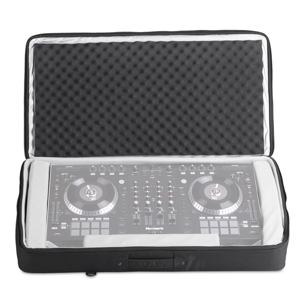 UDG Urbanite MIDI Controller Sleeve, Extra Large, Black - Application