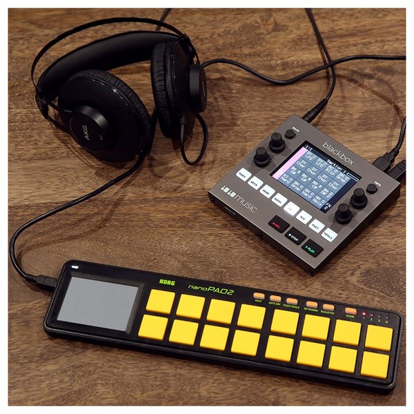 Blackbox Sampler - Lifestyle 2