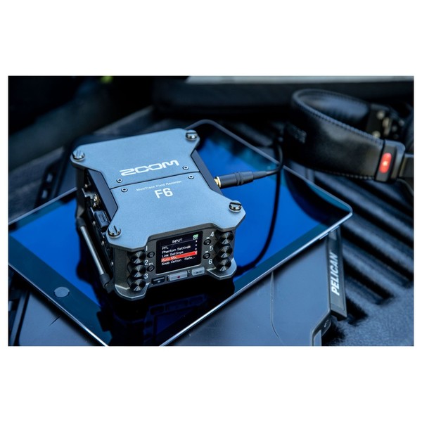Zoom F6 beauty shot 