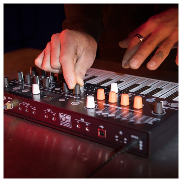 Arturia MICROFREAK Paraphonic Hybrid Synthesizer - Lifestyle 4